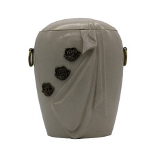 Urna kompozit gyászfátyol fehér márvány rózsás